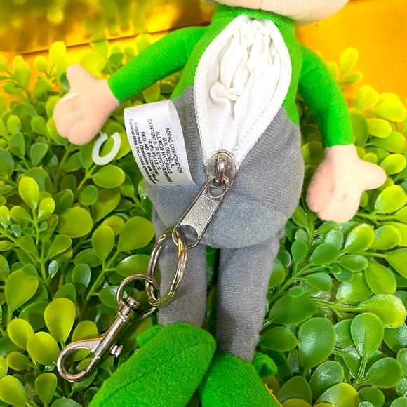 LEPRECHAUN CEREAL PALS NWOT VTG 2001 LUCKY CHARMS LEPRECHAUN PLUSH SHAMROCK HAT - Picture 8 of 12